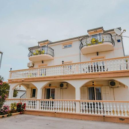 Apartmani Tamaris Vodice Exterior photo
