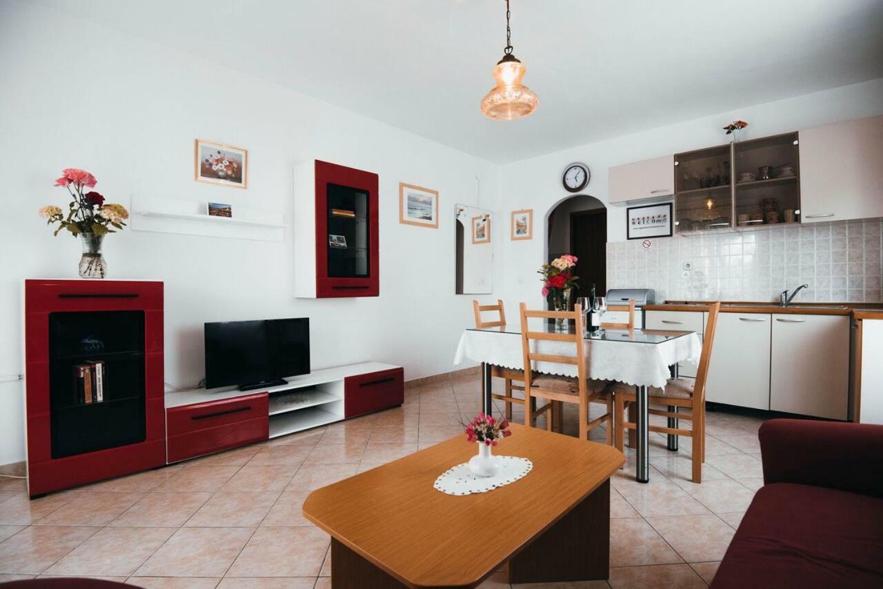 Apartmani Tamaris Vodice Exterior photo