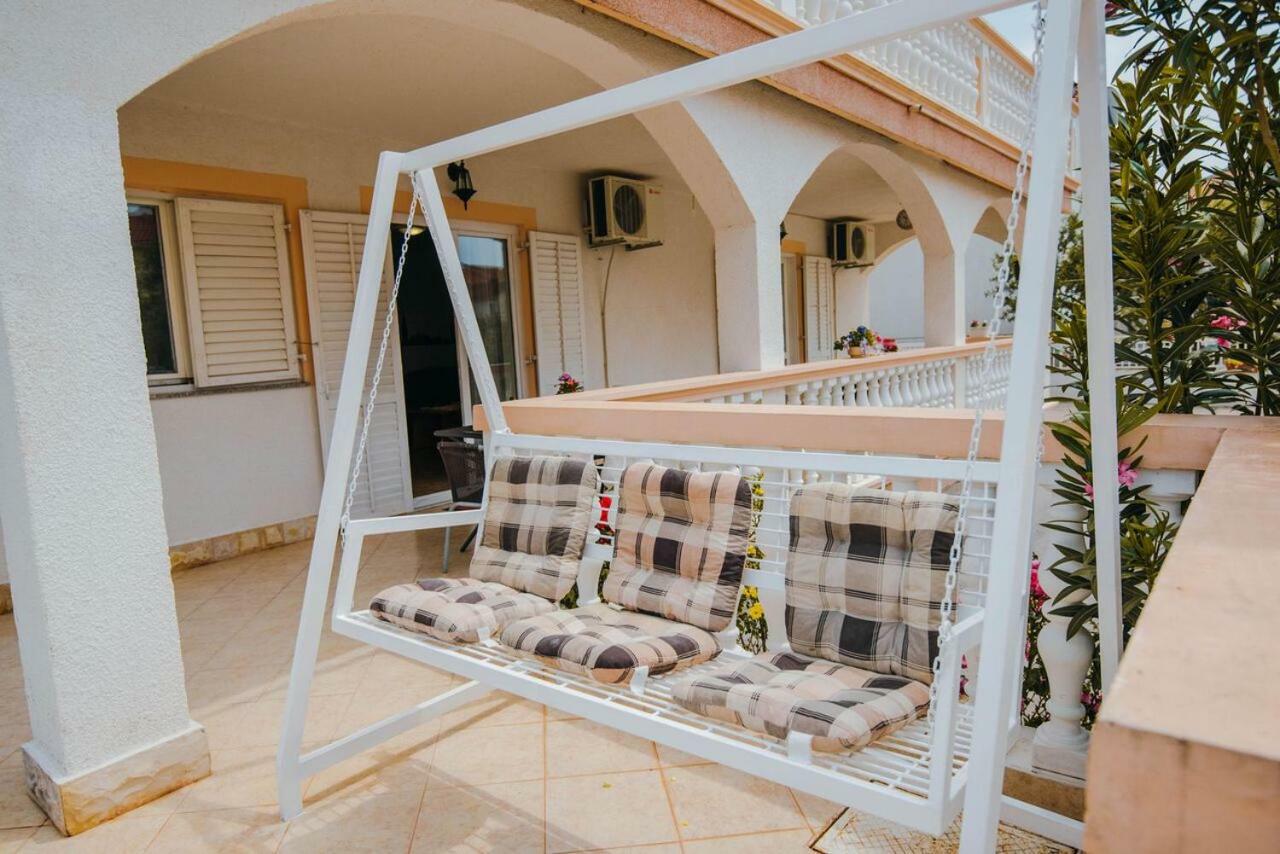 Apartmani Tamaris Vodice Exterior photo
