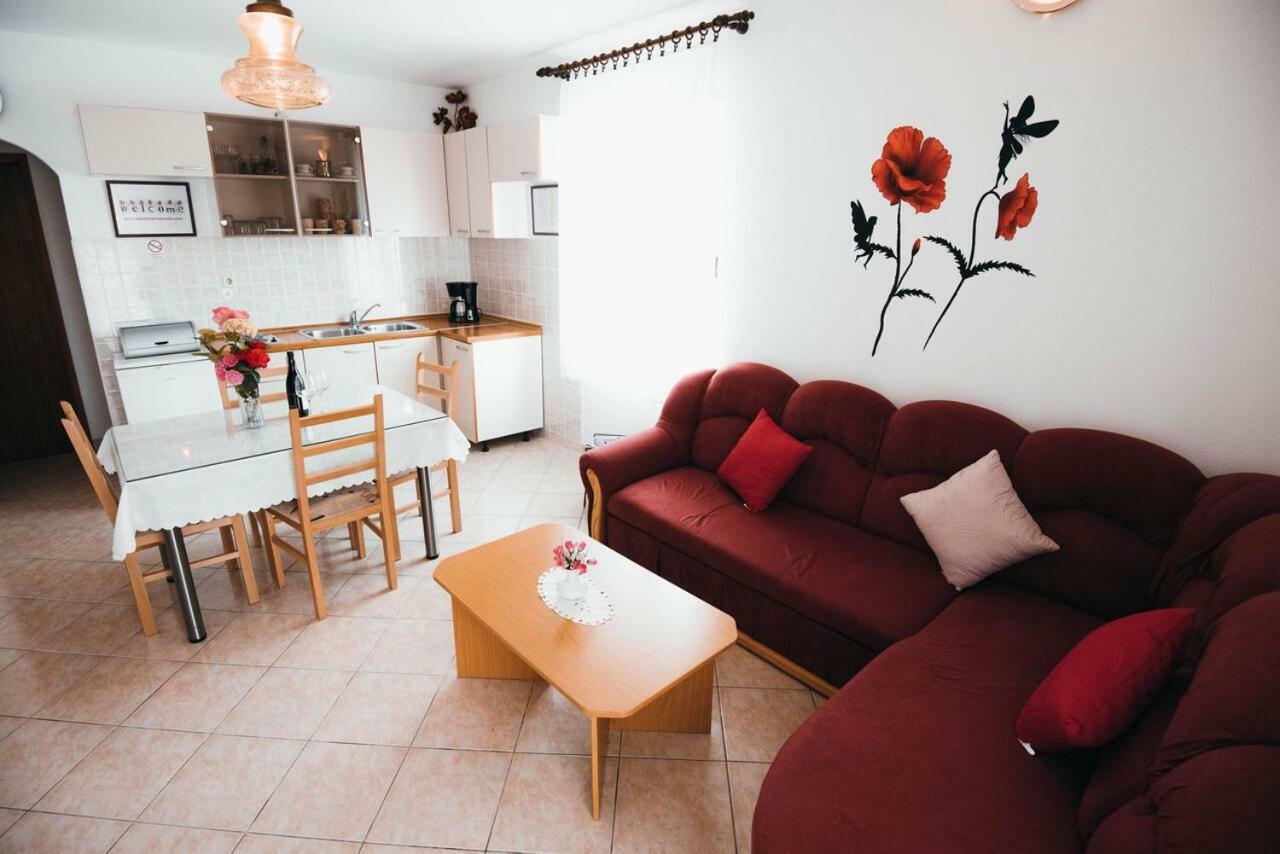 Apartmani Tamaris Vodice Exterior photo