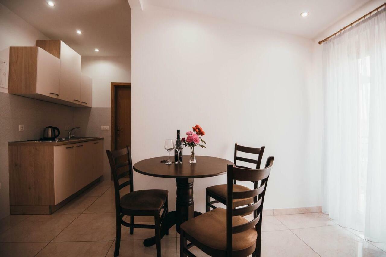 Apartmani Tamaris Vodice Exterior photo