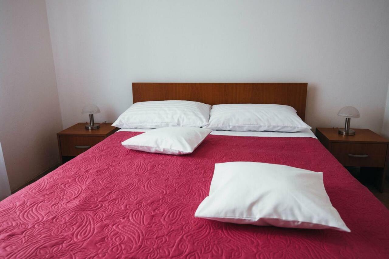 Apartmani Tamaris Vodice Exterior photo