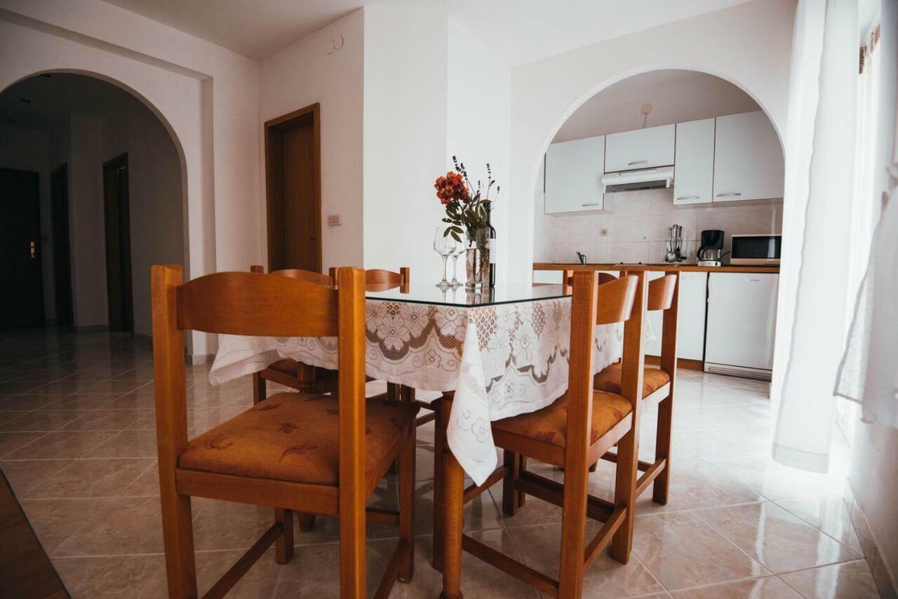 Apartmani Tamaris Vodice Exterior photo
