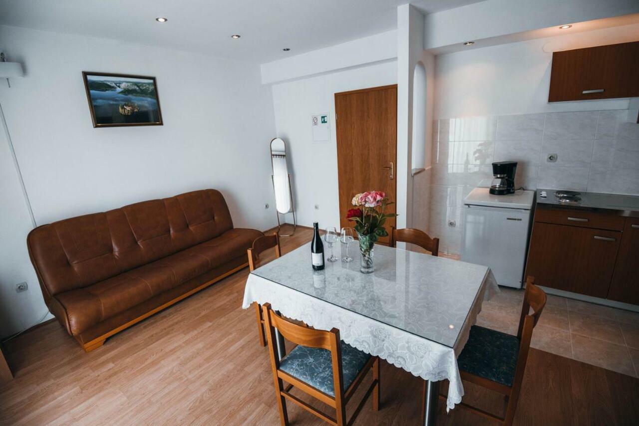 Apartmani Tamaris Vodice Exterior photo