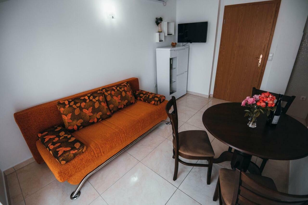 Apartmani Tamaris Vodice Exterior photo