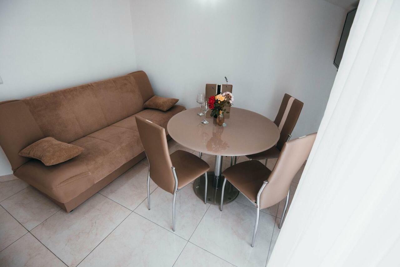 Apartmani Tamaris Vodice Exterior photo