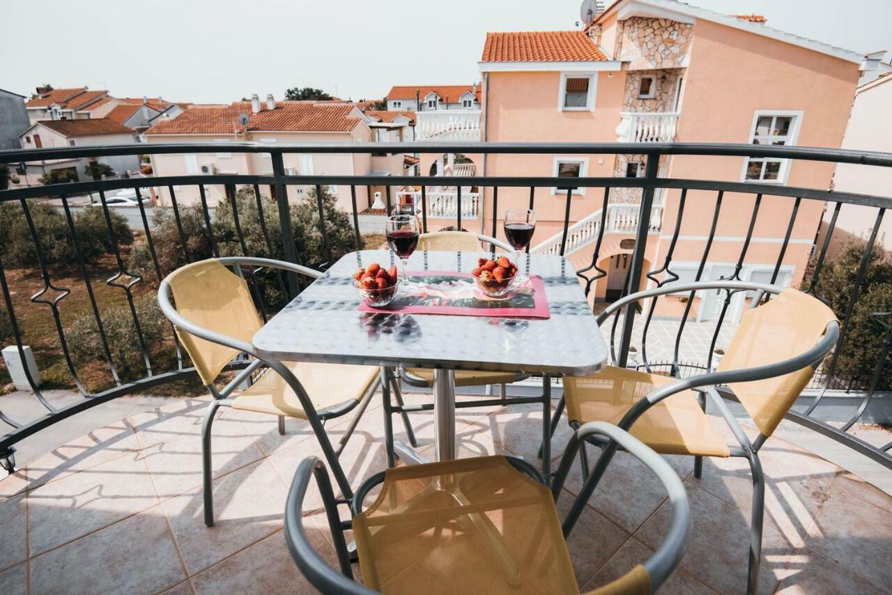 Apartmani Tamaris Vodice Exterior photo