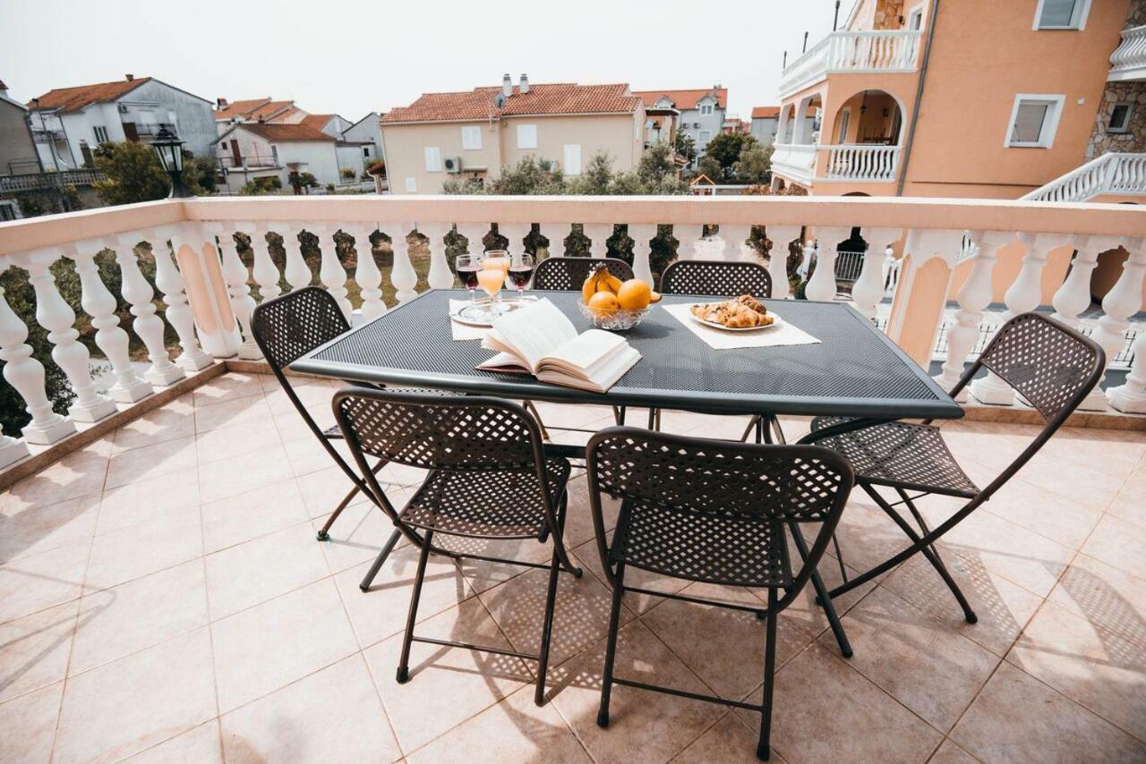 Apartmani Tamaris Vodice Exterior photo