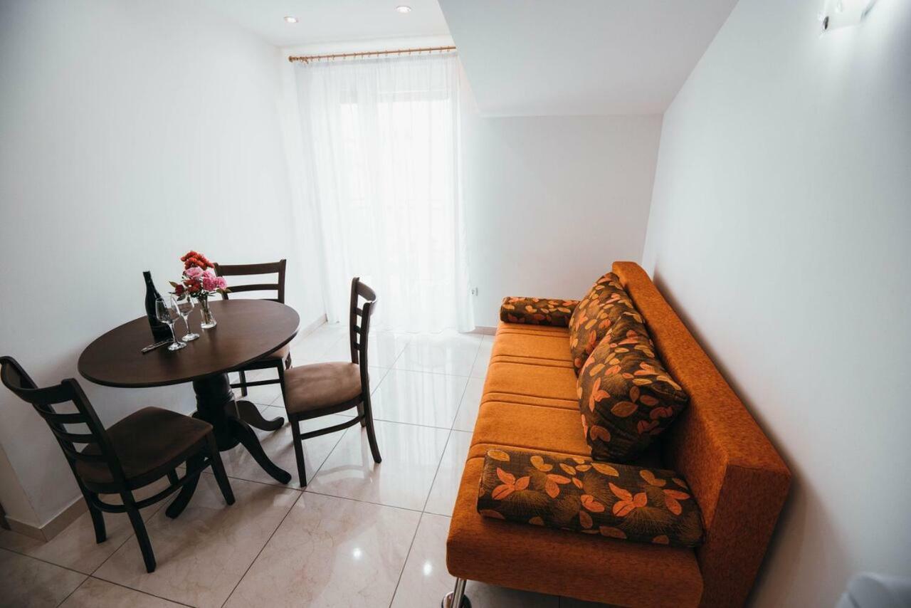 Apartmani Tamaris Vodice Exterior photo